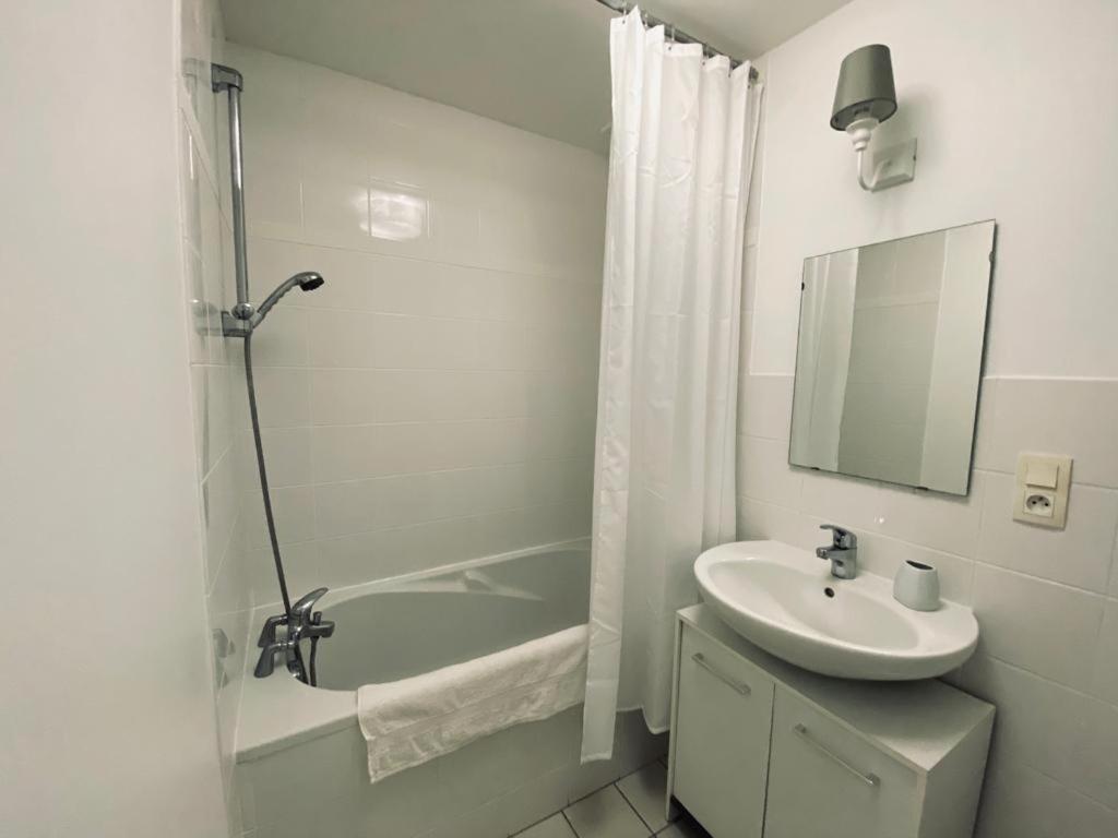 Appartements Barthou Pau Exteriör bild
